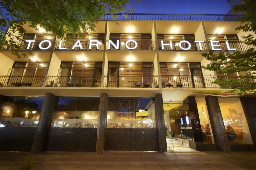 Tolarno Hotel - Image 1