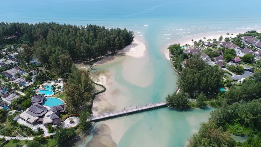 Apsara Beachfront Resort & Villa - Image 1