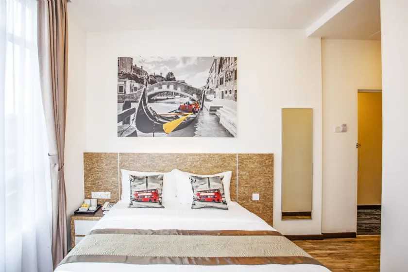 Natura Hotel - Image 1