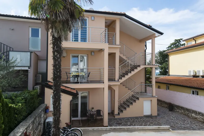 Apartments Villa Nona - Image 1
