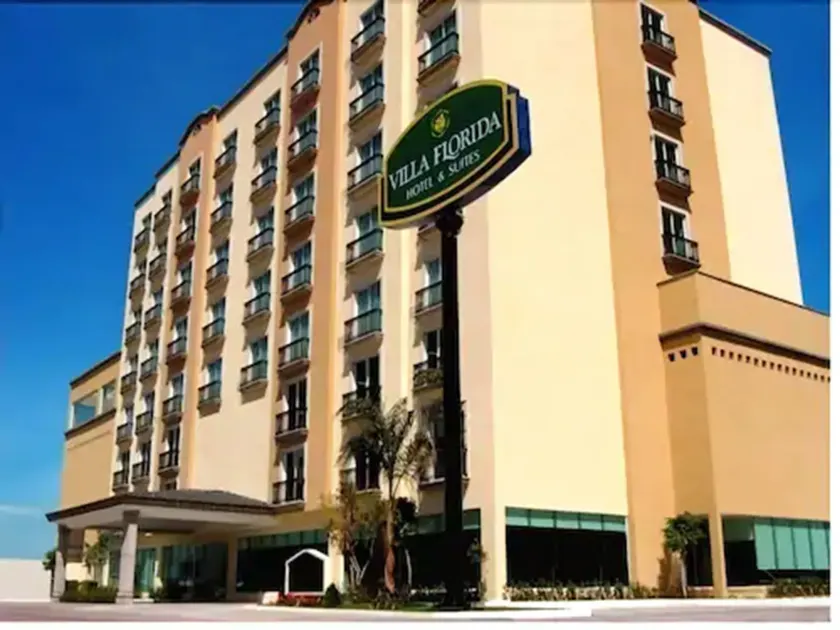 Hotel Villa Florida Puebla - Image 1