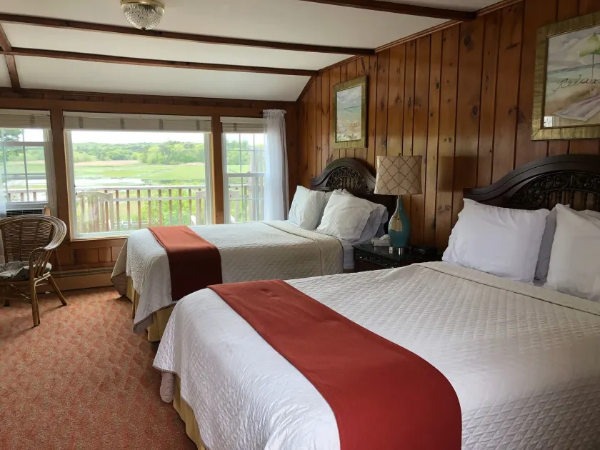 Spring Garden Inn - Image 1