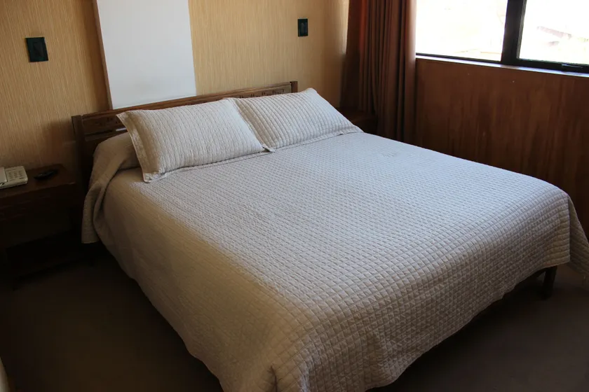 Hotel Antupiren - Image 1