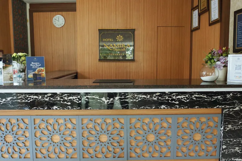 Namira Syariah Hotel Surabaya - Recepción