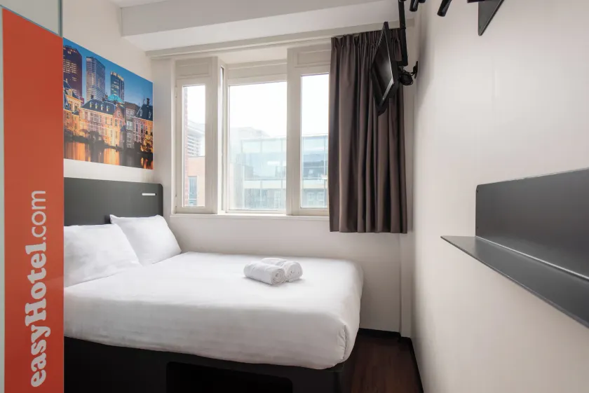 easyHotel The Hague City Centre - Image 1