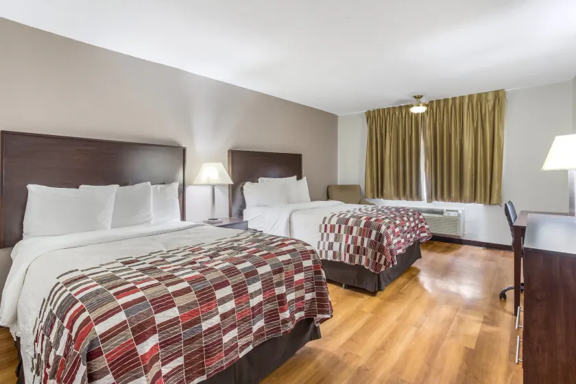 Red Roof Inn Meridian - Image 1