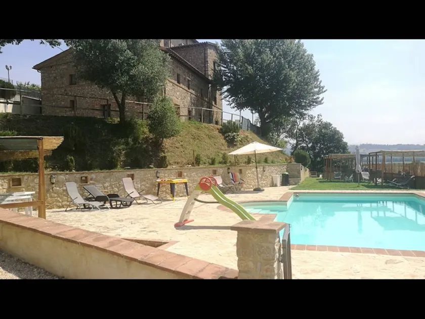 Apartment Rosa With 2 Bedrooms and Outdoor Shared Pool - Image 1