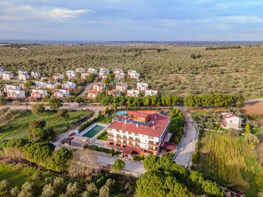 Helen Troya Hotel Geyikli - Image 1