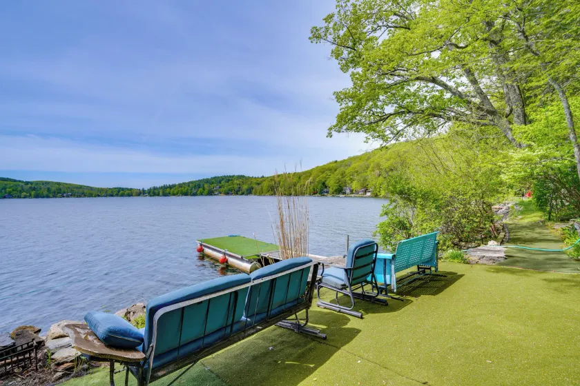 Lakeside Berkshires Cabin w/ Private Dock & Views - Image 1
