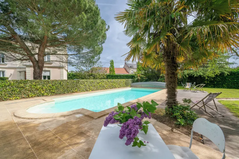 Maison d'hôtes Villa Richelieu - Piscina