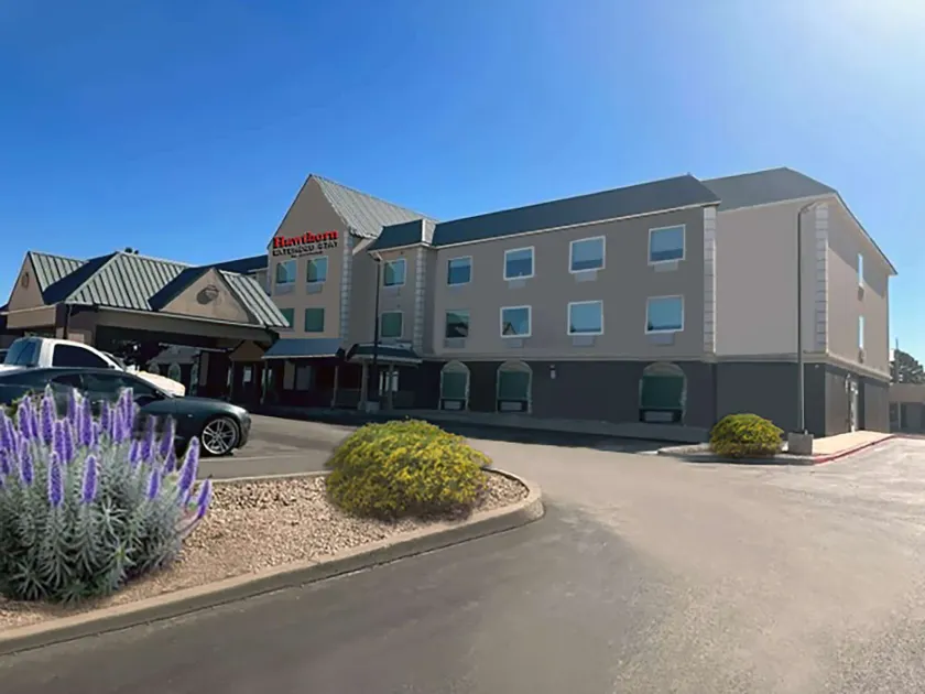 Hawthorn Extended Stay by Wyndham Hobbs - Image 1