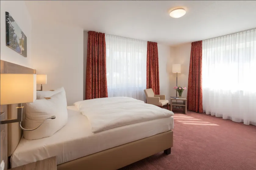 Hotel Meerzeit Binz - Image 1