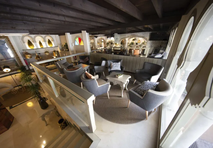 Hotel Casablanca - Image 1