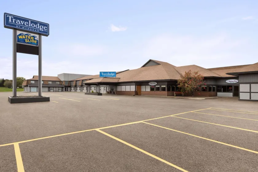 Travelodge by Wyndham Brandon - Image 1