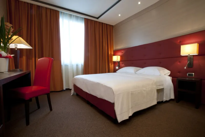 Palace Hotel Legnano - Image 1