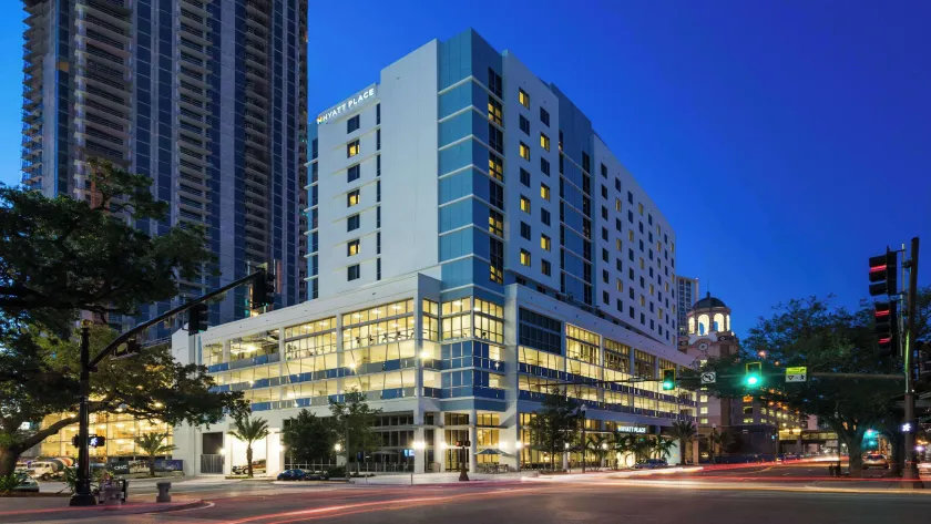 Hyatt Place St. Petersburg/Downtown - Image 1