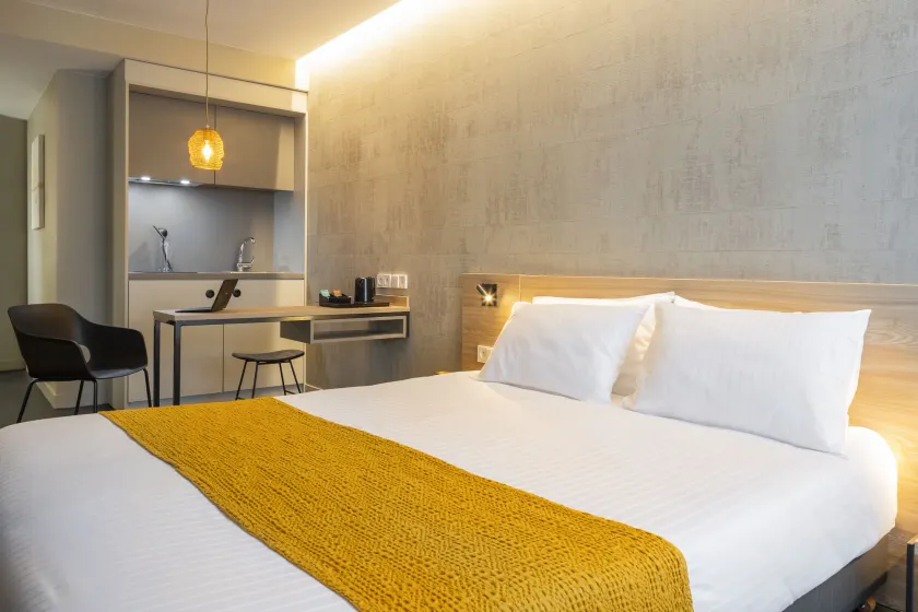 Aparthotel 37 Lodge Courbevoie Paris La Défense - Image 1