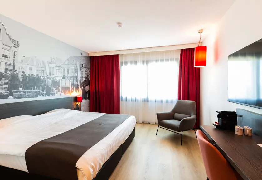 Bastion Hotel Amersfoort - Image 1