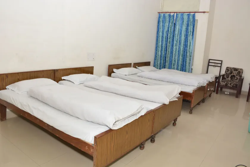 Hotel Drona - Quarto