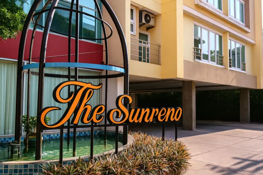 The Sunreno Hotel Bangkok - Image 1