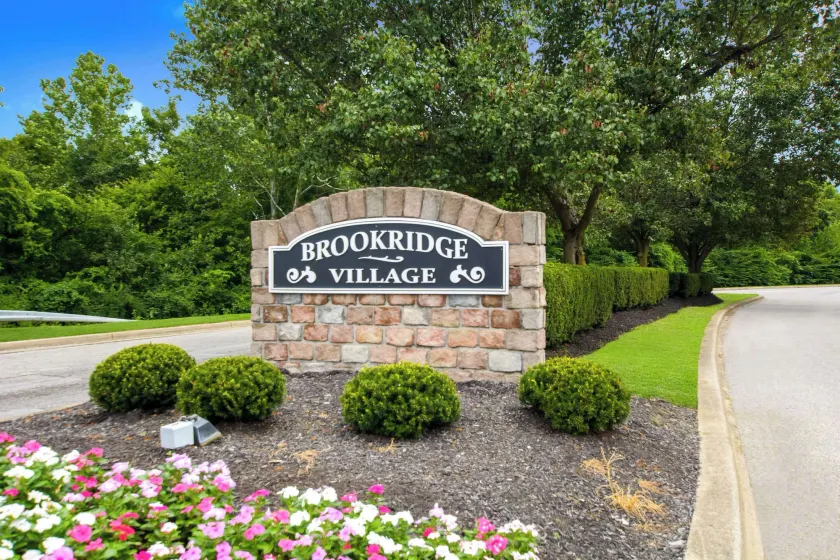 WoodSpring Suites Louisville Southeast - Image 1