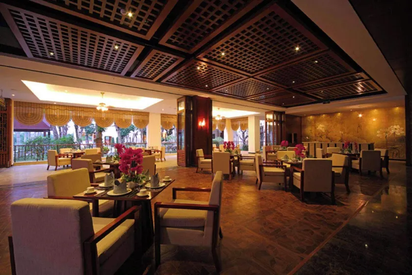 Ramada by Wyndham Wanning Resort - Image 1