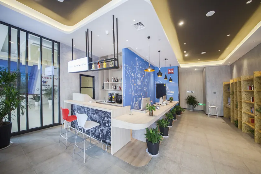 Ibis Nantong Middle Renmin Rd Hotel - Image 1