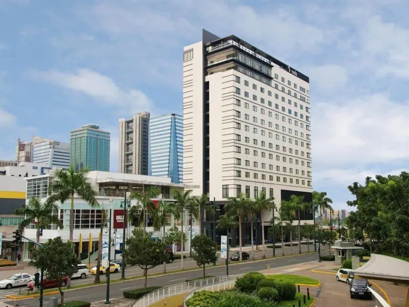 Seda Bonifacio Global City Manila - Image 1