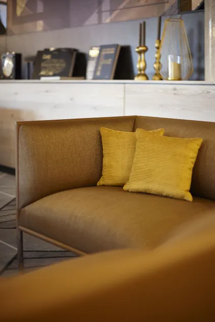 Holiday Inn - the niu, Air Frankfurt Messe by IHG - Lobby sitting area