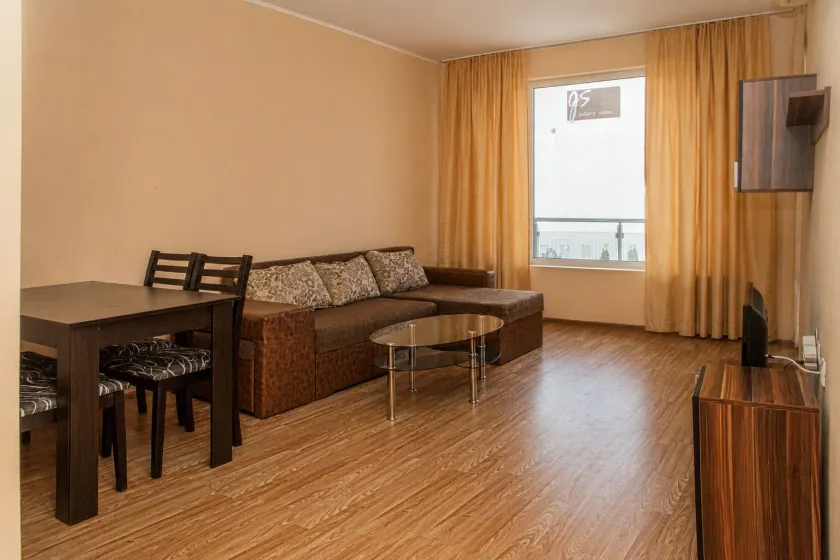 Anthony Complex - Room