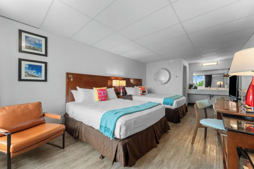 The Retro Hotel - Image 1