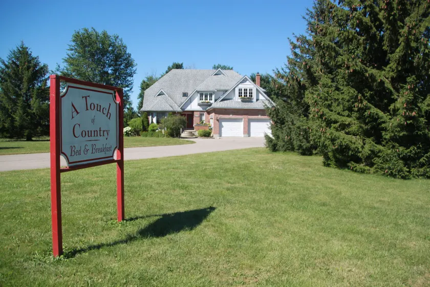 A Touch of Country Bed & Breakfast - Image 1