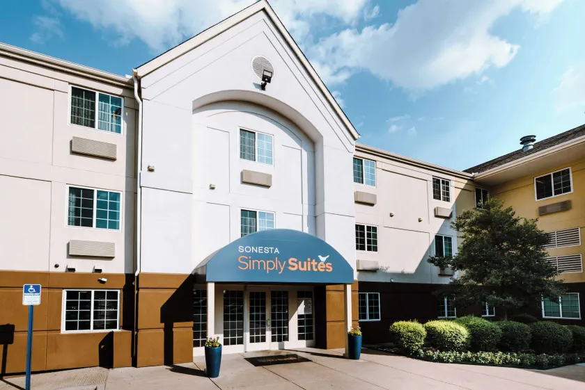 Sonesta Simply Suites Dallas Richardson - Image 1