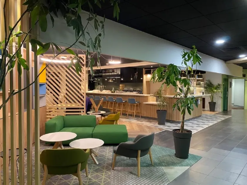 Best Western Clermont Ferrand Centre - Image 1