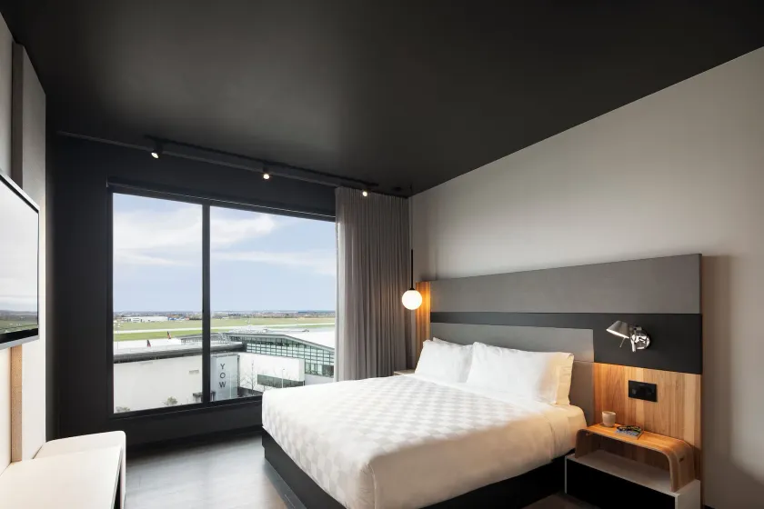Alt Hotel Ottawa Airport - Image 1