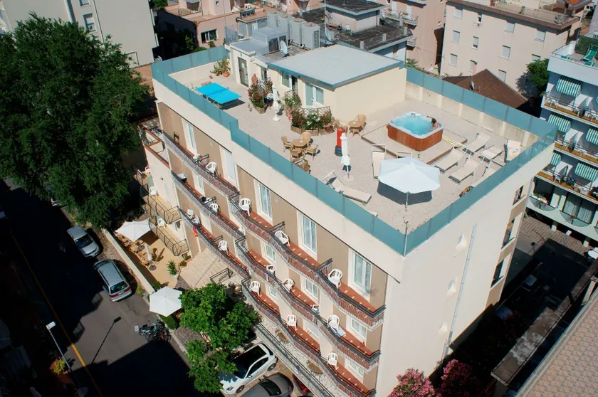 Hotel Esperia - Image 1