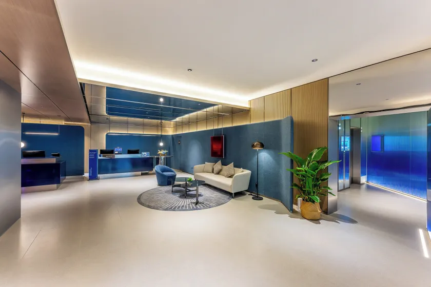 Holiday Inn Express Shanghai Jing'an Temple by IHG - Reception