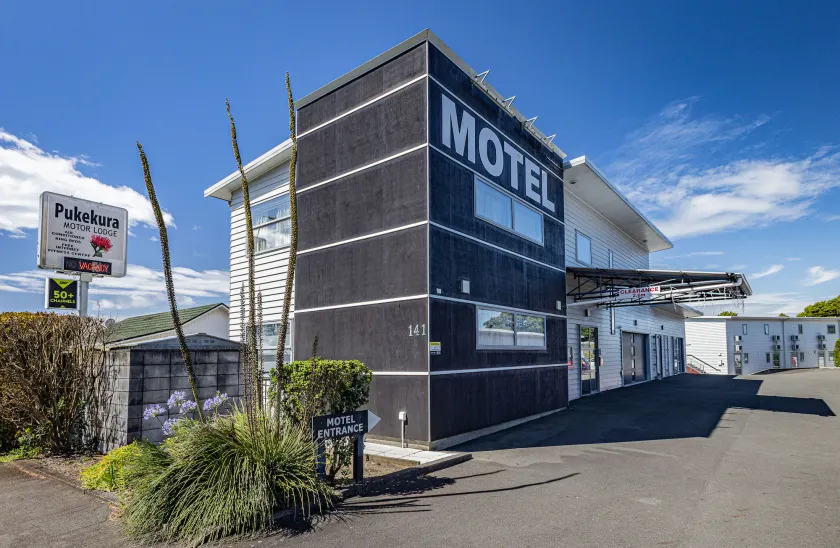 ASURE Pukekura Motor Lodge - Image 1
