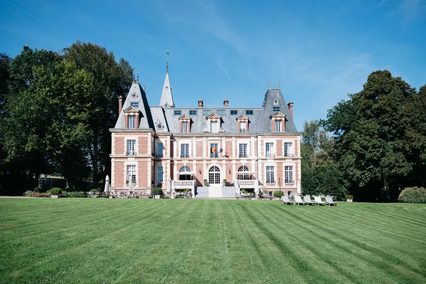 Chateau-Hotel De Belmesnil - Image 1