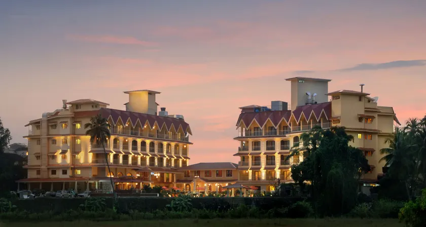 Acron Candolim Regina - Image 1