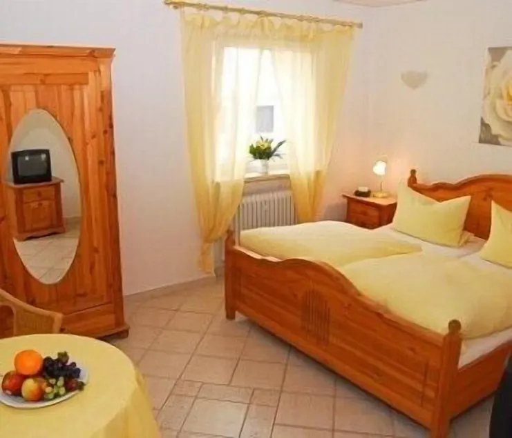 Hotel Linde - Image 1