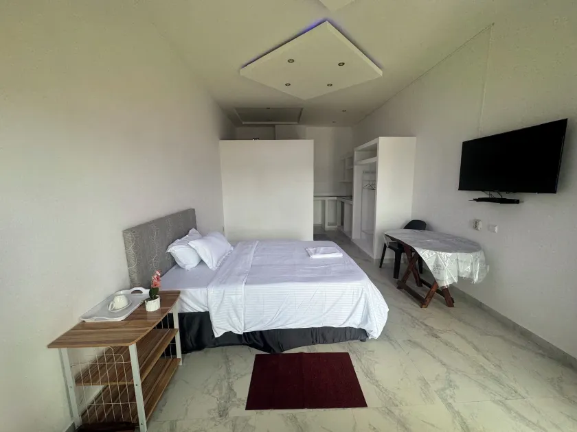 Mangungumete Motel - Room
