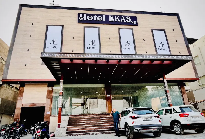 EKAS BY TOBO HOTELS - Image 1