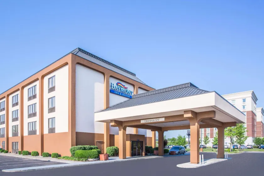 Baymont by Wyndham Cincinnati Sharonville - Image 1