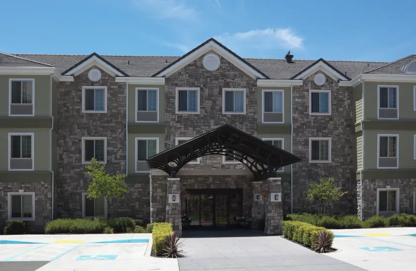 Staybridge Suites Fairfield Napa Valley Area by IHG - Image 1