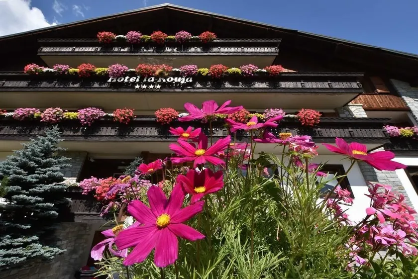 Hotel La Rouja - Image 1