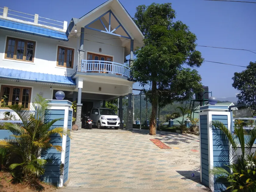 4 Bedroom Villa With Balcony Mountain View - Image 1