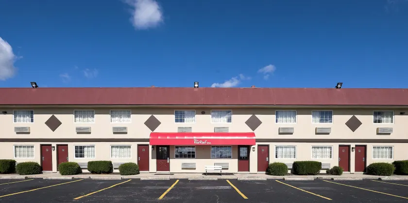 Red Roof Inn Dayton Huber Heights - Image 1