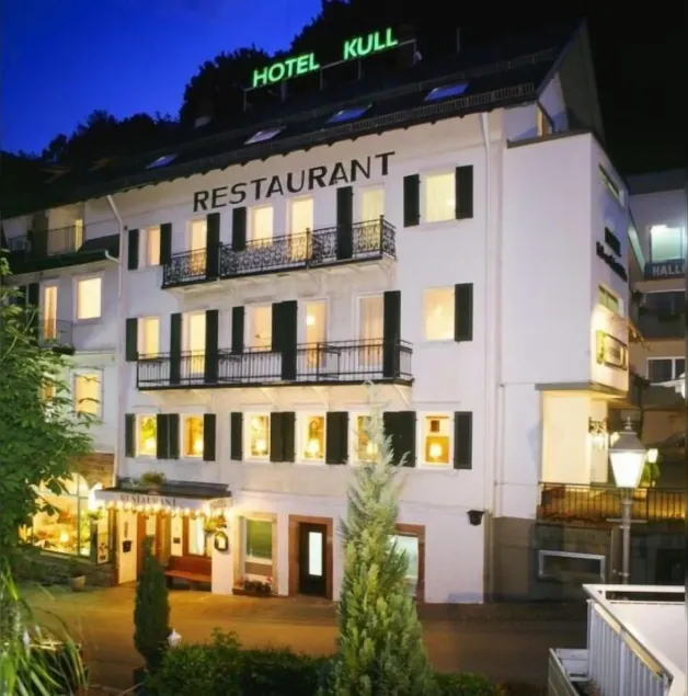 Hotel Kull von Schmidsfelden - Image 1