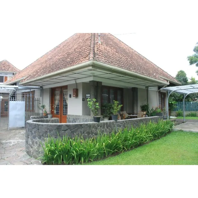 De Riau Guesthouse - Image 1